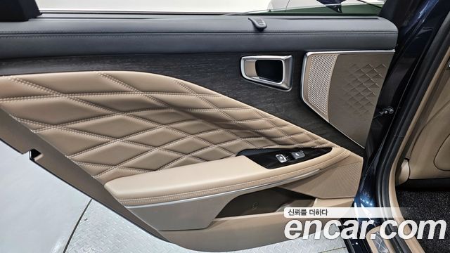 Kia K8 Hybrid Signature 2023 — фото 25