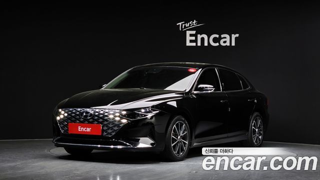 Hyundai Grandeur (IG) 2.5 Le Blanc