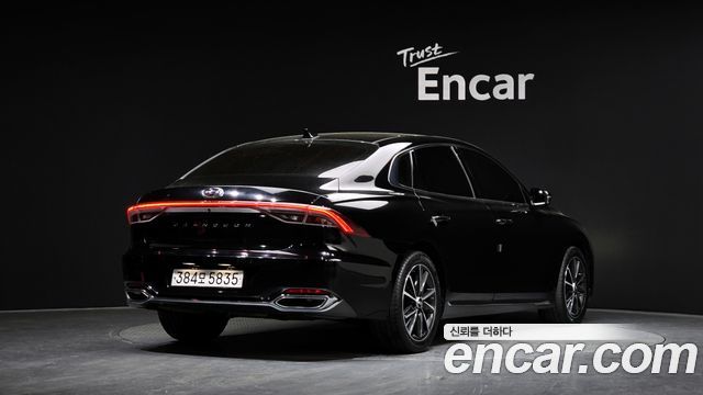 Hyundai Grandeur (IG) 2.5 Le Blanc 2023 — фото 2