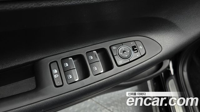 Hyundai Grandeur (IG) 2.5 Le Blanc 2023 — фото 17