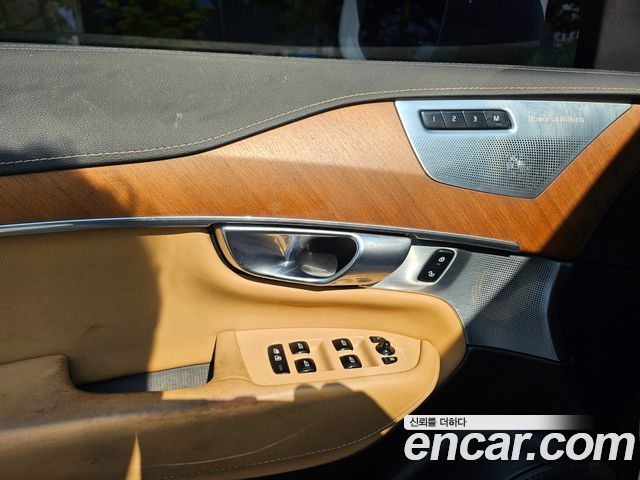 Volvo XC90 (II) D5 Inscription 2018 — фото 16