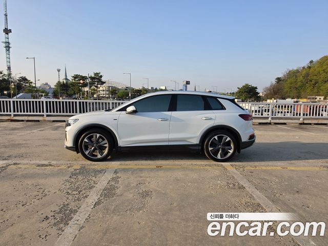 Audi Q4 e-tron (F4) 40 Premium 2023 — фото 8