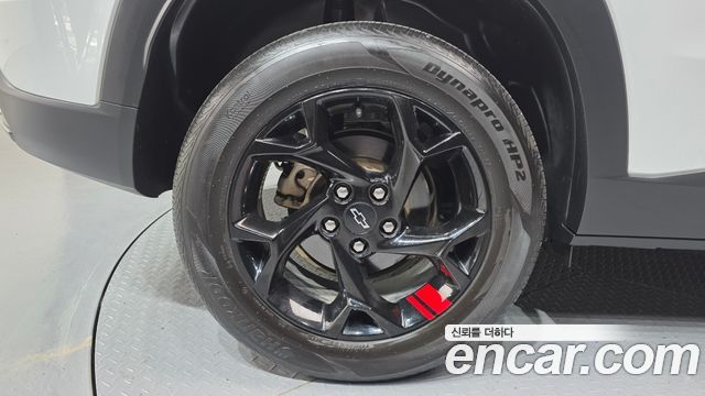 Chevrolet Trax Crossover 1.2 Red Line 2025 — фото 5
