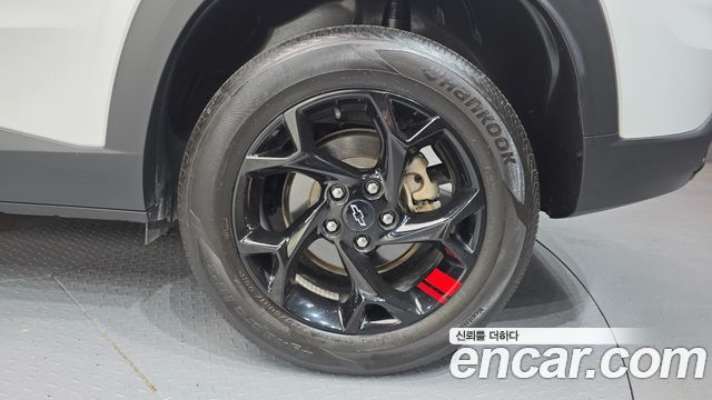 Chevrolet Trax Crossover 1.2 Red Line 2025 — фото 21