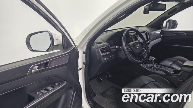 KG Mobility (SsangYong) Rexton Sports Khan Diesel 2.2 4WD Prestige 2023 — фото 11