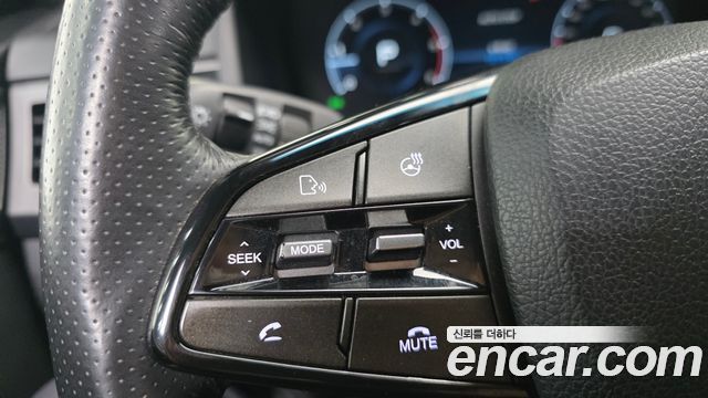 KG Mobility (SsangYong) Rexton Sports Khan Diesel 2.2 4WD Prestige 2023 — фото 15