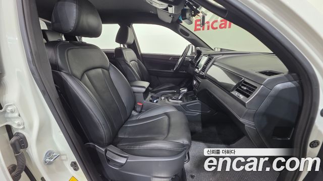 KG Mobility (SsangYong) Rexton Sports Khan Diesel 2.2 4WD Prestige 2023 — фото 26