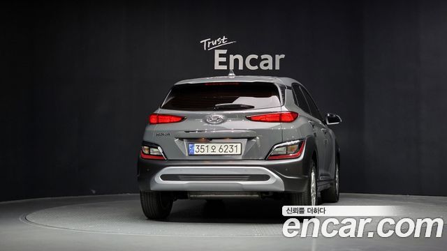 Hyundai Kona Gasoline 2.0 2WD Modern 2021 — фото 4
