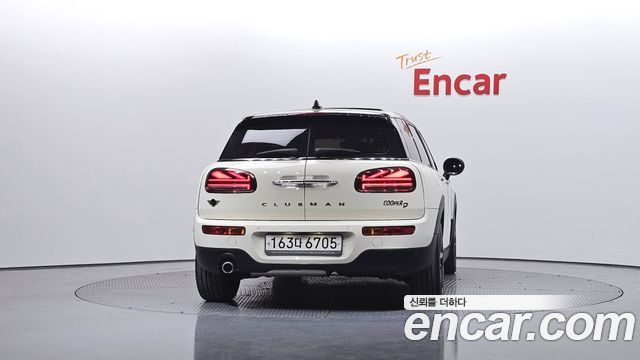 MINI Cooper D Clubman Standard 2nd 2020 — фото 4