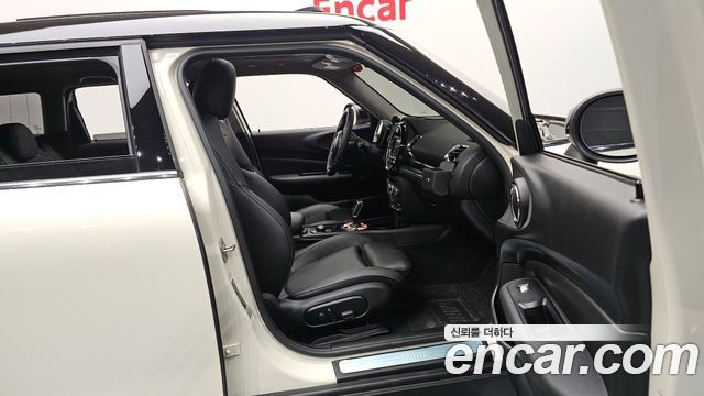 MINI Cooper D Clubman Standard 2nd 2020 — фото 32