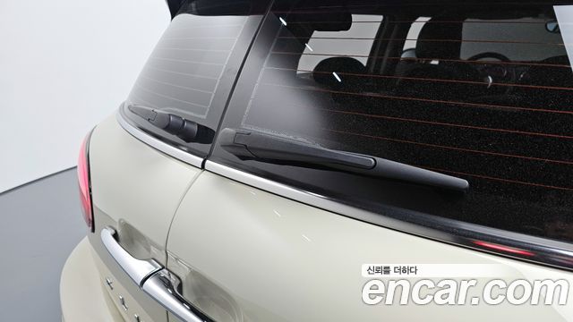 MINI Cooper D Clubman Standard 2nd 2020 — фото 34
