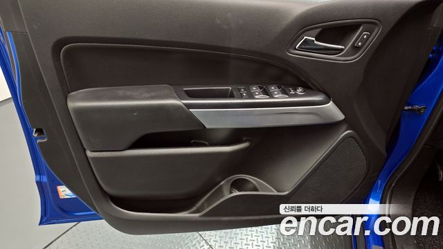 Chevrolet Colorado 3.6 Extreme-X 4WD Sports Bar 2020 — фото 24