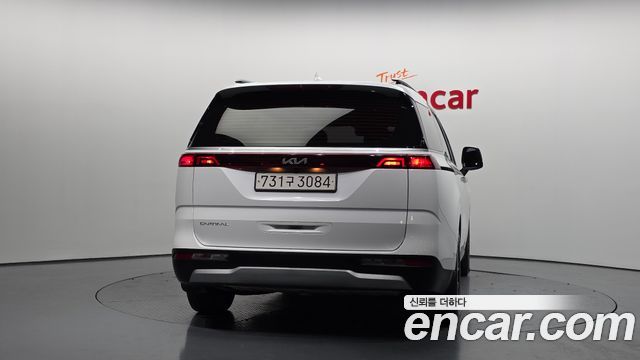 Kia Carnival (IV) Gasoline 11-Seater Prestige 2023 — фото 4