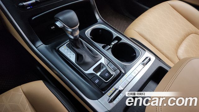 Kia Carnival (IV) Gasoline 11-Seater Prestige 2023 — фото 9