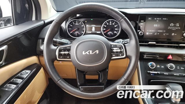 Kia Carnival (IV) Gasoline 11-Seater Prestige 2023 — фото 17