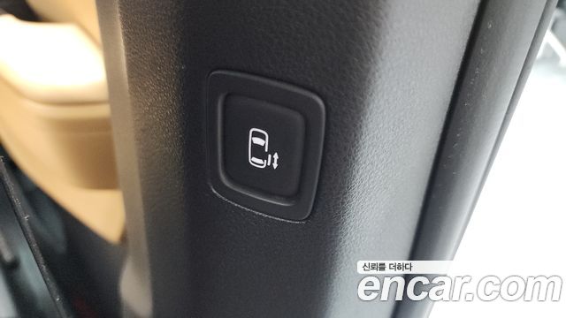 Kia Carnival (IV) Gasoline 11-Seater Prestige 2023 — фото 22