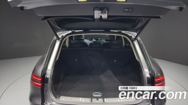 Genesis GV70 2.5T Gasoline 2WD 2022 — фото 24