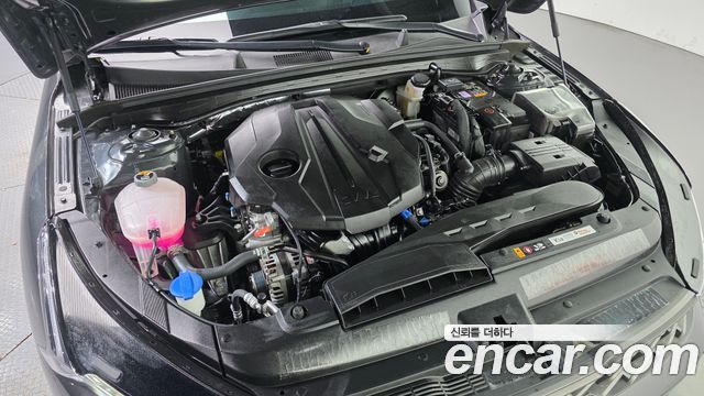 Kia K5 (III) 2.0 Prestige 2023 — фото 32