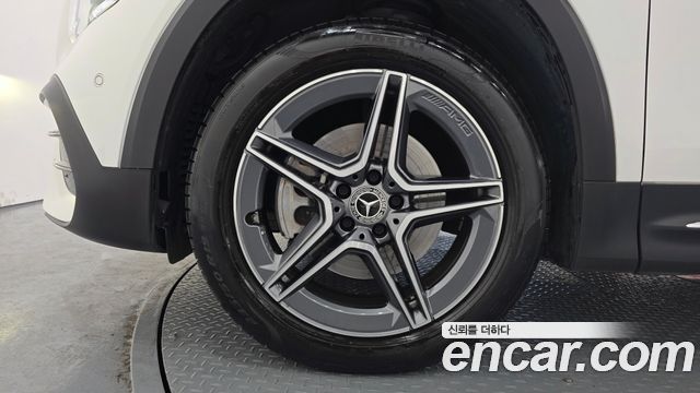 Mercedes-Benz GLB-Class (X247) GLB250 4MATIC 2023 — фото 5