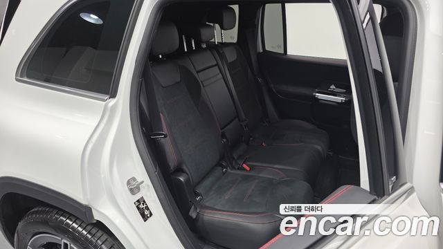 Mercedes-Benz GLB-Class (X247) GLB250 4MATIC 2023 — фото 11
