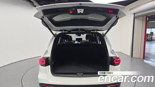 Mercedes-Benz GLB-Class (X247) GLB250 4MATIC 2023 — фото 20