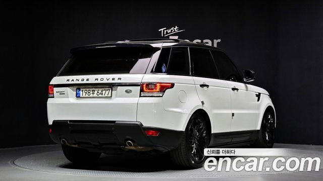 Land Rover Range Rover Sport (II) 3.0 SDV6 HSE 2016 — фото 2