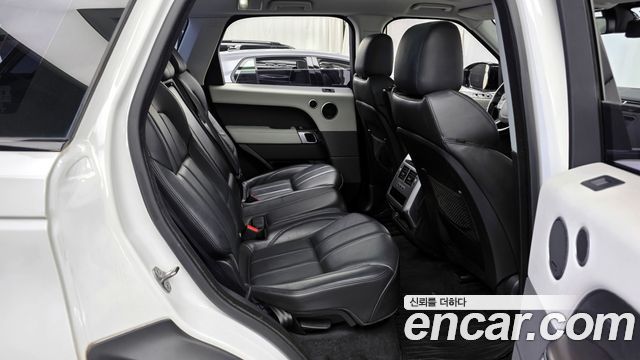 Land Rover Range Rover Sport (II) 3.0 SDV6 HSE 2016 — фото 16