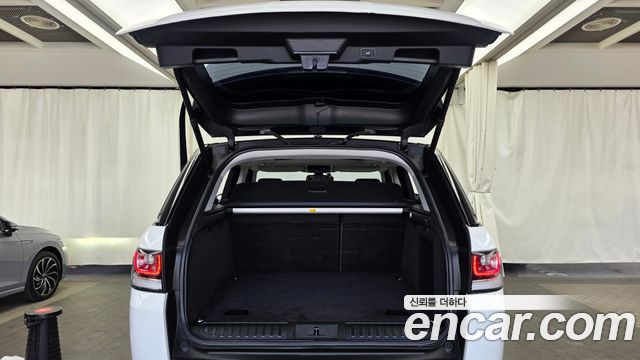 Land Rover Range Rover Sport (II) 3.0 SDV6 HSE 2016 — фото 24