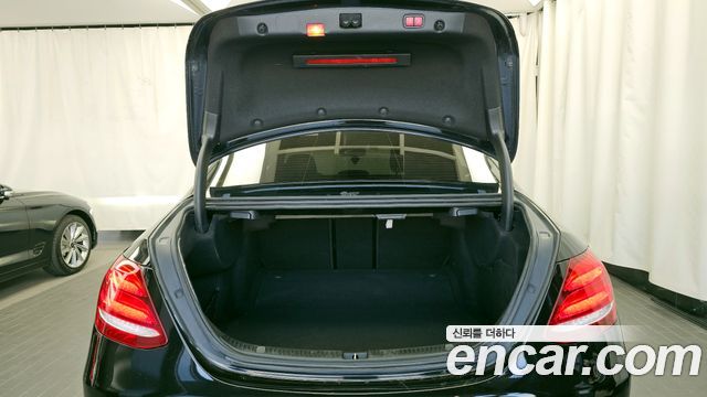 Mercedes-Benz E-Class (W213) E220d 4MATIC Exclusive 2019 — фото 20