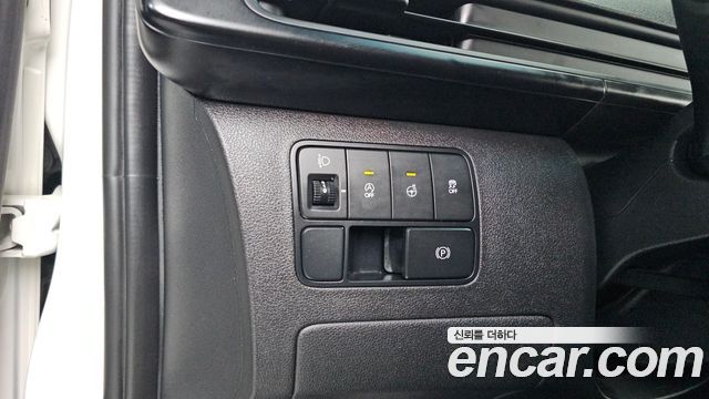 Hyundai Staria Tourer 11-Seater Modern 2022 — фото 14