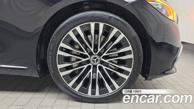 Mercedes-Benz S-Class (W223) S580L 4MATIC 2021 — фото 21