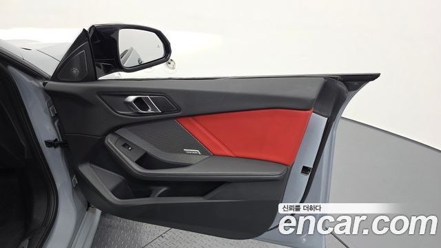 BMW 2 Series Gran Coupe (F74) M235 xDrive 2025 — фото 24