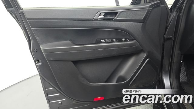 KG Mobility (SsangYong) Rexton Sports Diesel 2.2 4WD Prestige 2022 — фото 24