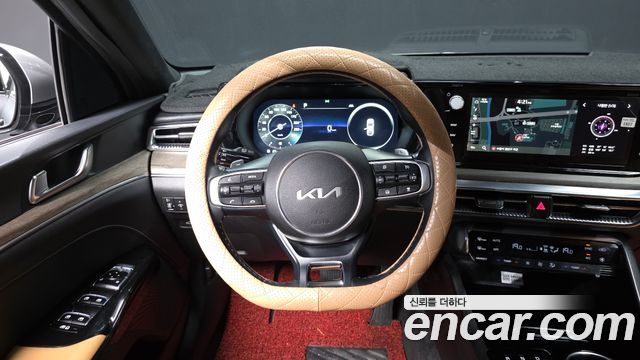 Kia K5 (III) 1.6 Turbo Noblesse 2023 — фото 17