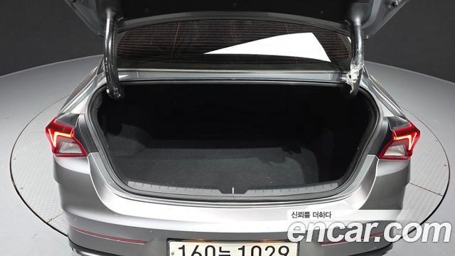 Kia K5 (III) 1.6 Turbo Noblesse 2023 — фото 24