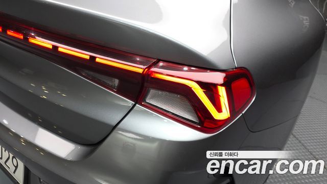 Kia K5 (III) 1.6 Turbo Noblesse 2023 — фото 29