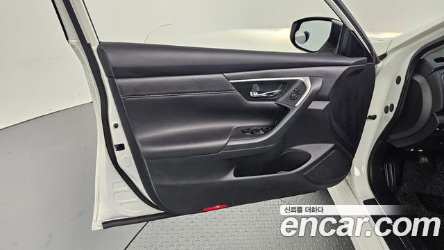 Nissan Altima 2.5 Smart L33 2017 — фото 24