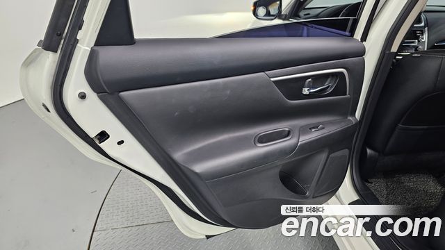 Nissan Altima 2.5 Smart L33 2017 — фото 25