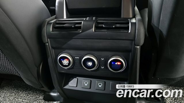 Land Rover Defender (L663) 110 D300 75th Edition 2023 — фото 30