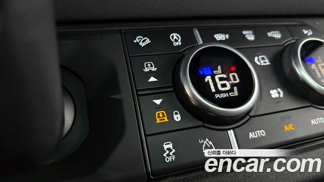 Land Rover Defender (L663) 110 D300 75th Edition 2023 — фото 32