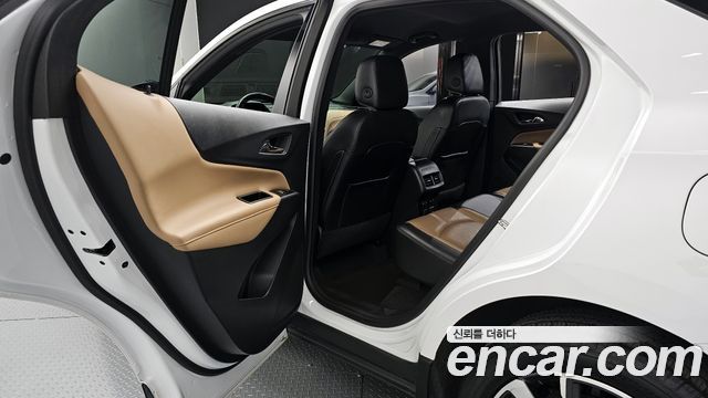 Chevrolet Next Equinox 2WD Premier 2022 — фото 12