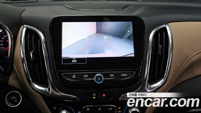 Chevrolet Next Equinox 2WD Premier 2022 — фото 15