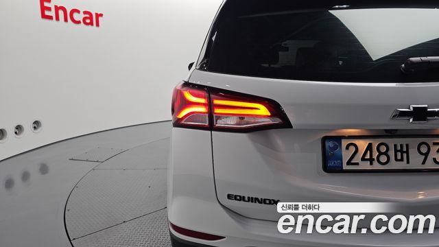 Chevrolet Next Equinox 2WD Premier 2022 — фото 23