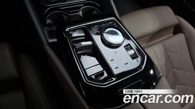BMW 5 Series (G60) 520i M Sport 2024 — фото 9