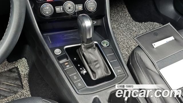 Volkswagen Jetta (VII) 1.4 TSI Prestige 2020 — фото 9