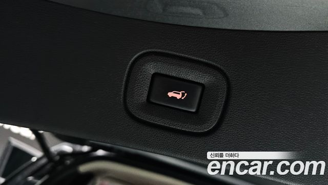 Renault Korea QM6 2.0 LPe RE Signature 2WD 2020 — фото 15