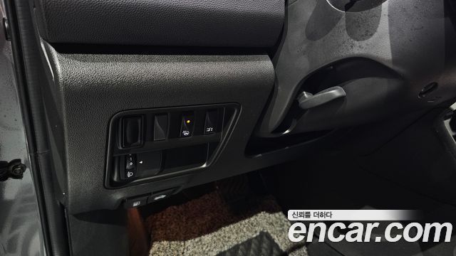 Renault Korea QM6 2.0 LPe RE Signature 2WD 2020 — фото 16