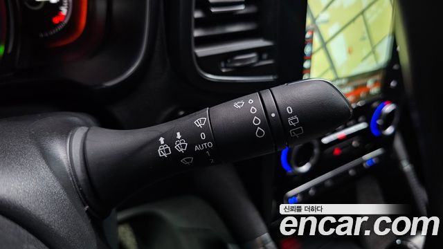 Renault Korea QM6 2.0 LPe RE Signature 2WD 2020 — фото 17