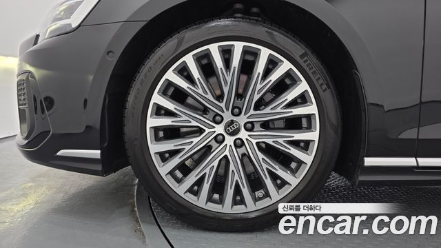 Audi A8 (D5) 55 TFSI Quattro Premium LWB 2023 — фото 5