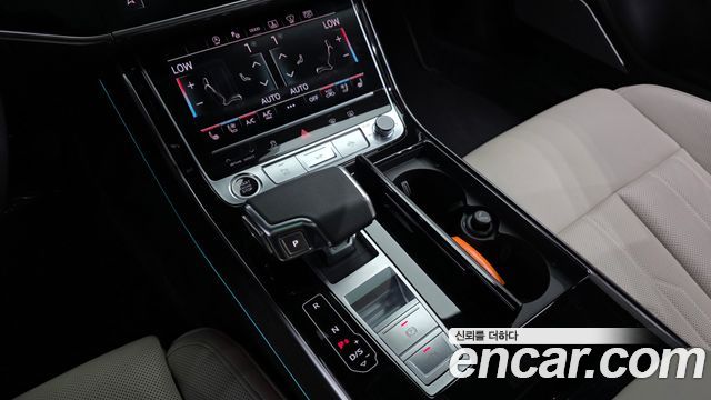 Audi A8 (D5) 55 TFSI Quattro Premium LWB 2023 — фото 9